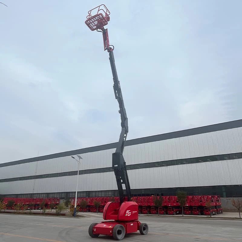 ELEVADOR ARTICULADO FC12RJE MOTOR FC CDS — ALTURA DE TRABAJO 14M / CAPACIDAD DE CARGA 230 FC CG