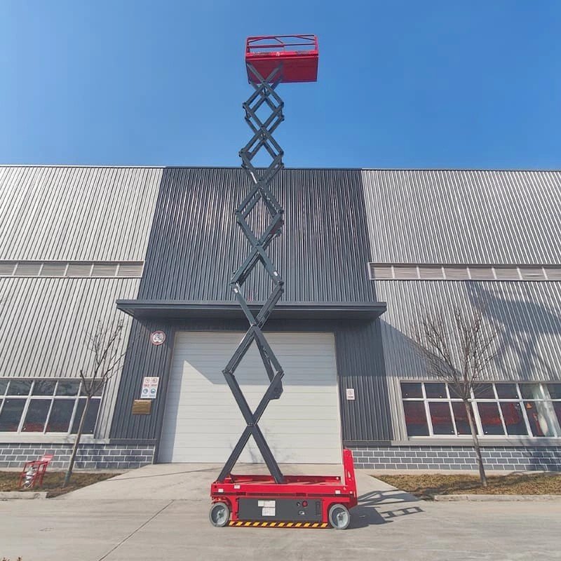 ELEVADOR DE TIJERA DIESEL FC1413H — ALTURA DE TRABAJO 16 M / CAPACIDAD DE CARGA 250 FC CG