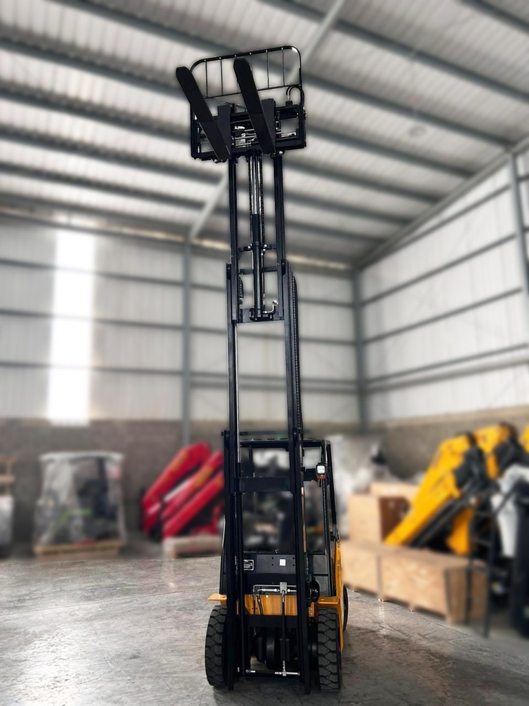 MONTACARGAS LIFTPRO DUAL 2.5 MOTOR GCT NISSAN K25 TRANSMISIÓN — HIDRÁULICA TRANSFORMADOR IMPCO